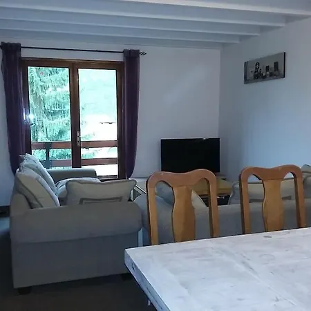 Feriehus Maison De Montagne Spacieuse Et Chaleureuse Guchan